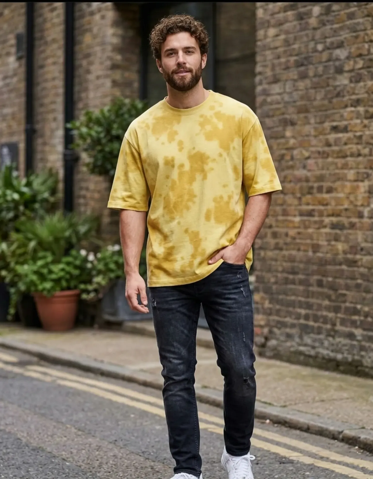 Premium Unisex Oversized T-Shirt (S, Yellow)
